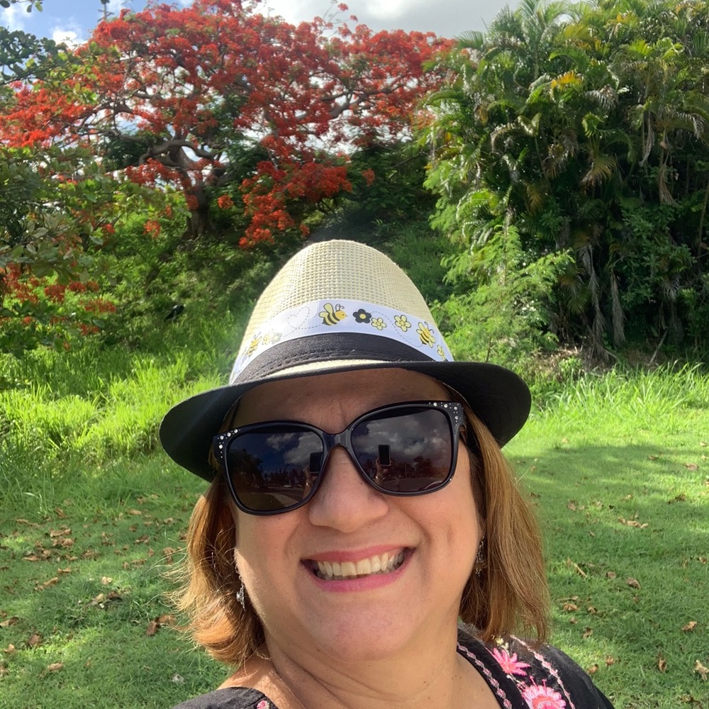 Meet your Posher, Annette